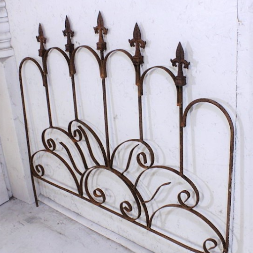 Wrought Iron Garden Edging Fence (4)