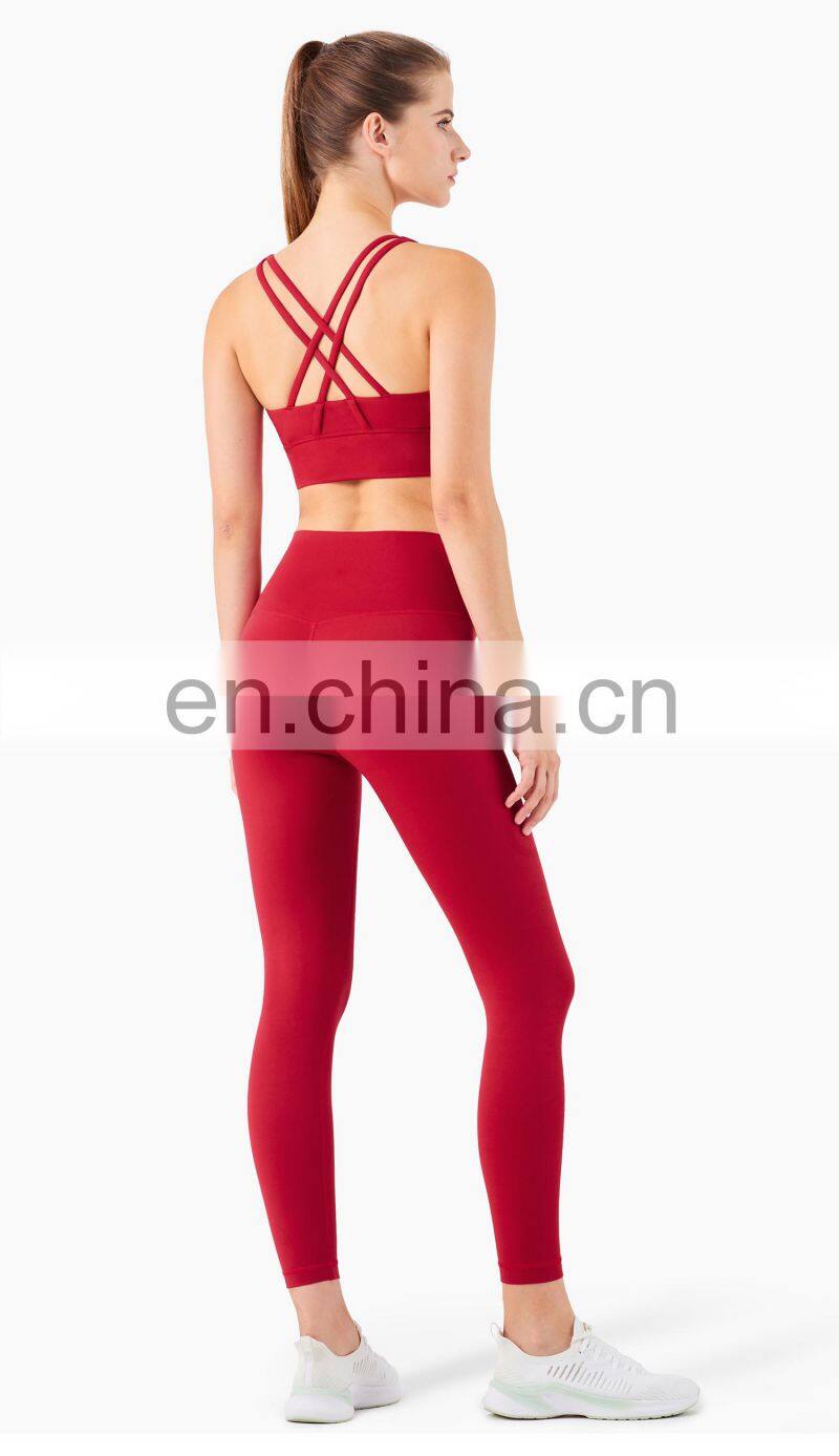 Spot Stock Christmas Red Two Pcs Yoga Set OEM Women Workout Sets