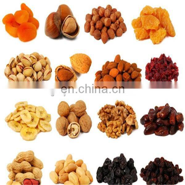 Tomato grading machine for easy operation