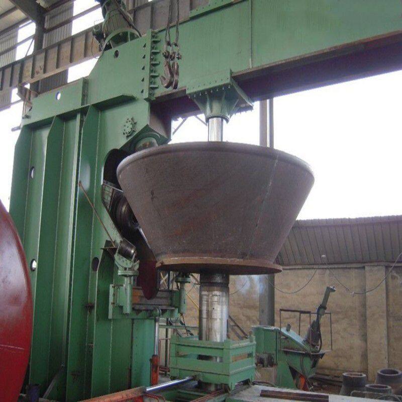 metal tank heads.jpg