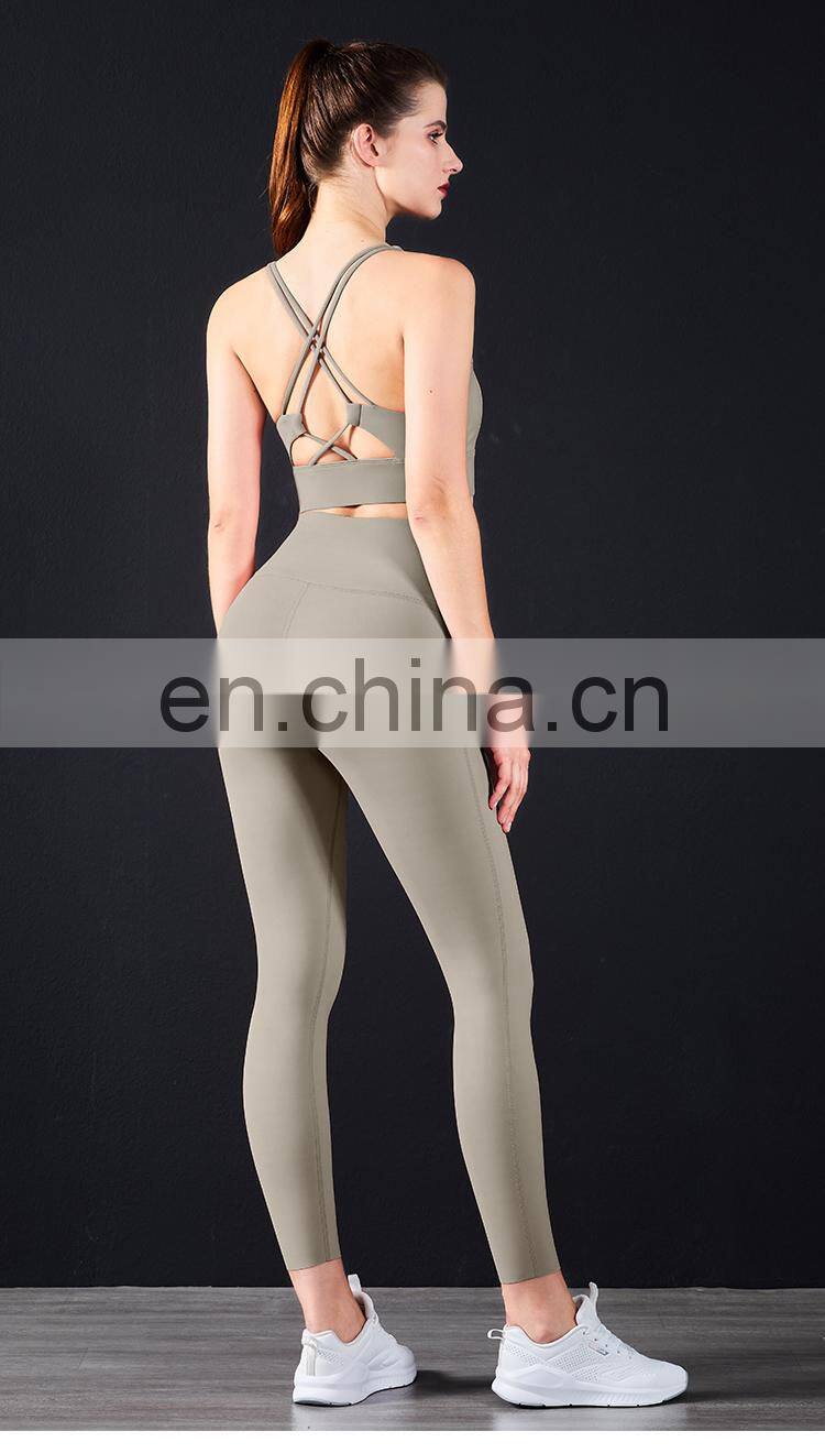 Hot Sale  Women Fitness Sexy Backless Yoga Set Custom Workout Breathable Gym Activewear