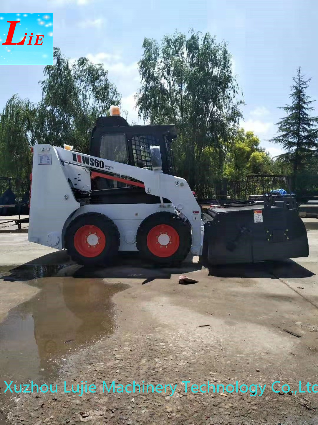 China skid steer box sweeper bucket sweeper attachments