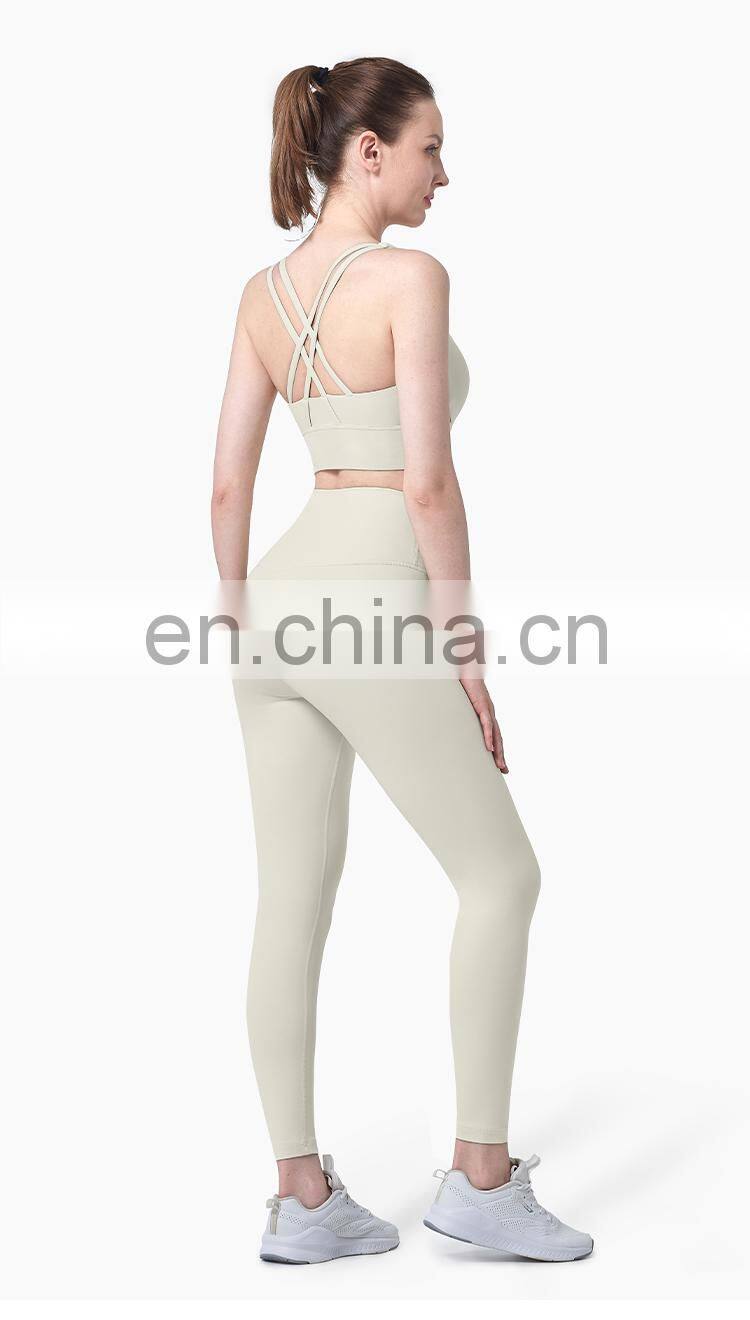 Spot Stock Christmas Red Two Pcs Yoga Set OEM Women Workout Sets