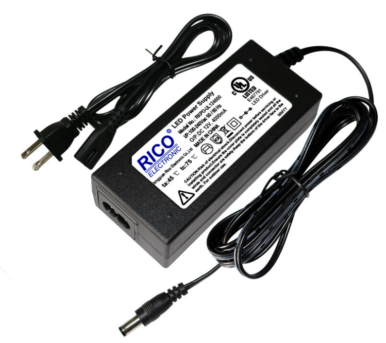 Adaptateur d'alimentation 12V DC 5A certifié UL CE, disponible pour les caméras de surveillance CCTV et les lumières LED