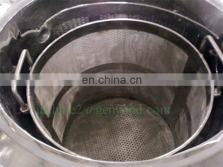 Sandalwood/Cinnamon essential oil distiller