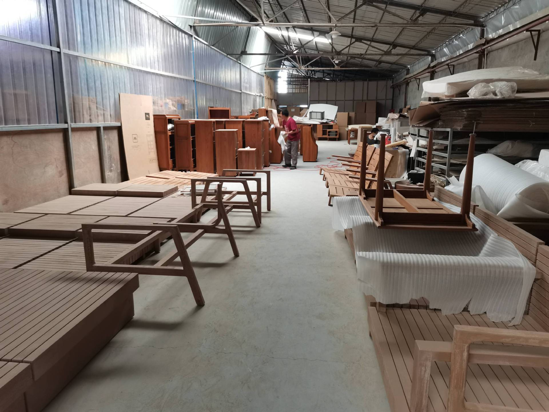 Guangzhou Habitat Furniture Co., LTD company overview - view 3