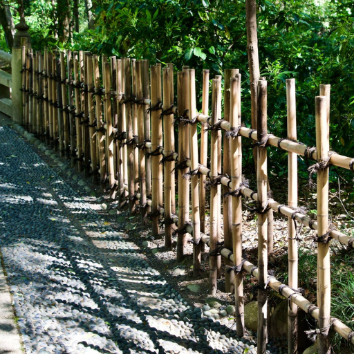 how to use bamboo as a fence