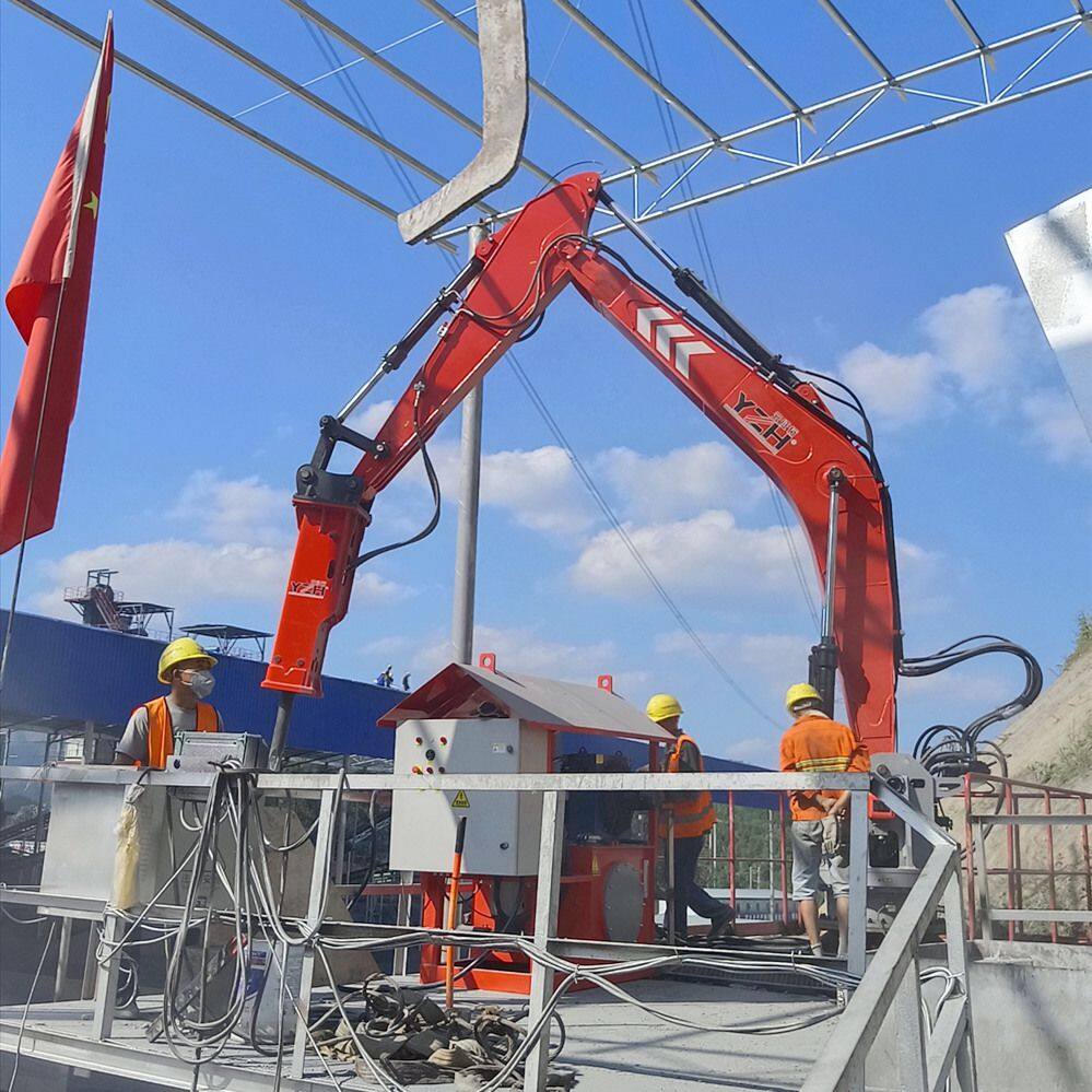 Protecting Crushers from Structural Damage Caused by Blockages