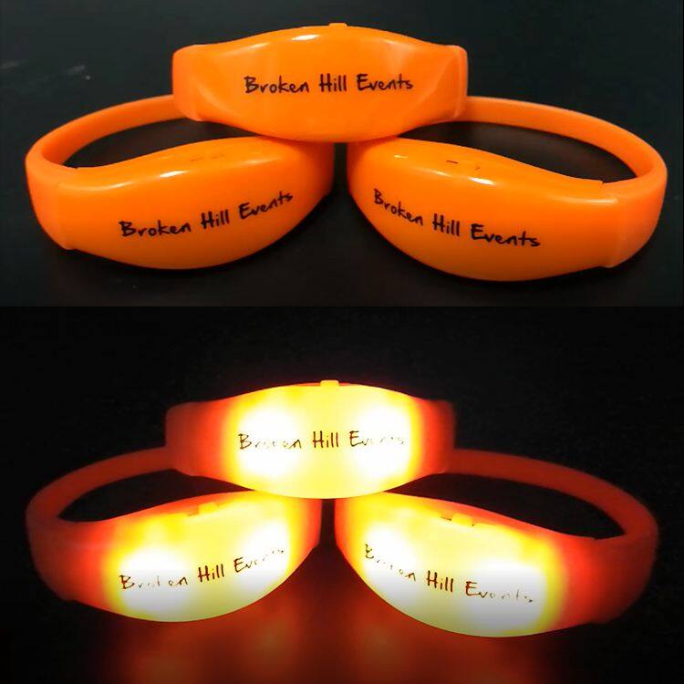 Big Concerts Party Favor LED Glowing Bracelets On Off Blinking Custom LED Wristband