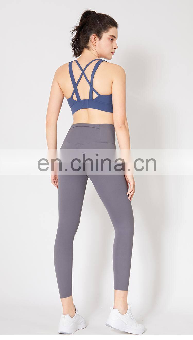 New Design Slim Fit Sports Gym Set Women With Custom Logo High Quality Sports Wear