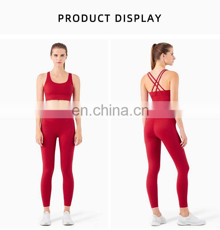 Spot Stock Christmas Red Two Pcs Yoga Set OEM Women Workout Sets