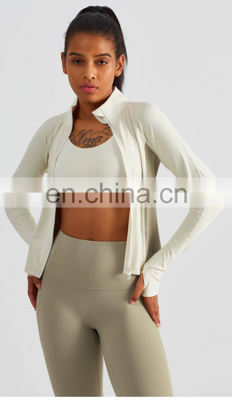 Contrasting Colors Silm Women Yoga Outdoor Jackets Custom Zipper Long Sleeves Sports Wear