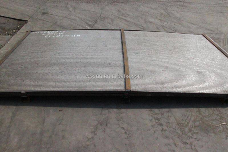 wear abrasion resistant steel plate made by chromium carbide overlay hardfacing