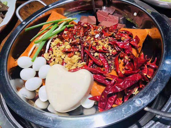 Chengdu Minglei Catering Management Company company overview - view 3