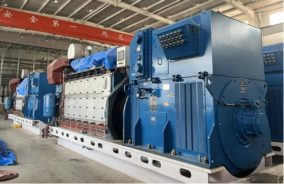 DOOSAN-MAN 6L2738-1.png