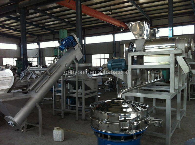 Fresh Coconut Water Extracting Machine / Coconut Juice Processing Machine