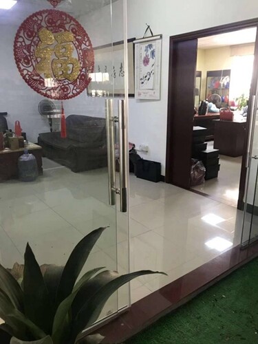 Guangzhou Monisa Clothing&handbag Trading Co., Ltd company overview - view 2