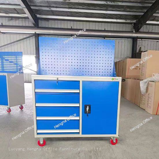 Why Mobile Tool Trolleys with Pegboard Are Perfect for Auto Repair Shops