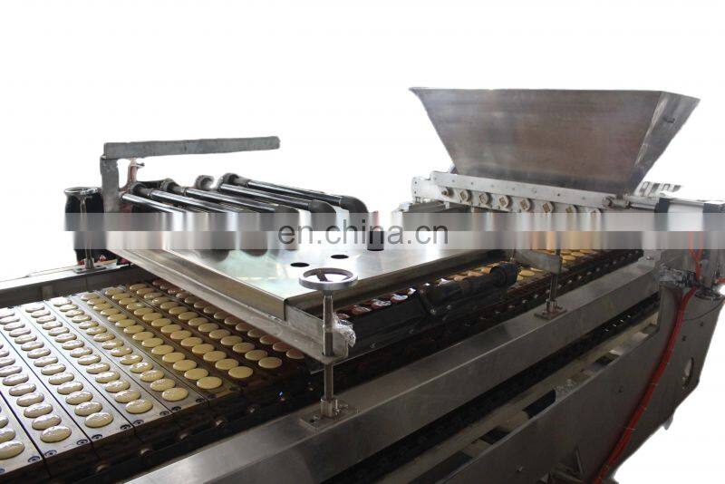 Automatic pancake dorayaki cake making machine
