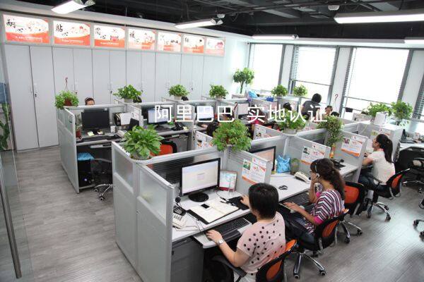 The Stag County Hua Cheng Machinery Factory company overview - view 3