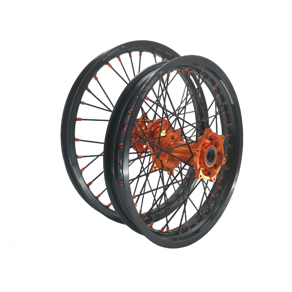 be5b42244aaa74e0805d049fa9369ee_副本