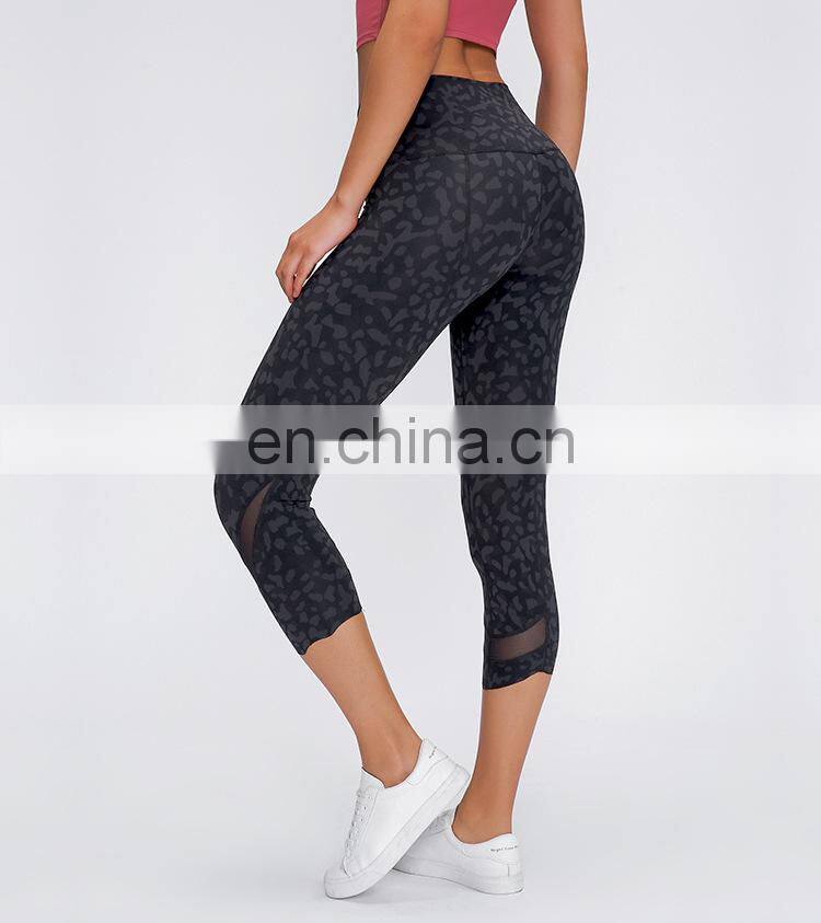 Top Quality Nylon Spandex Nude Feeling Women Yoga Wear Custom 3/4 length training yoga pants