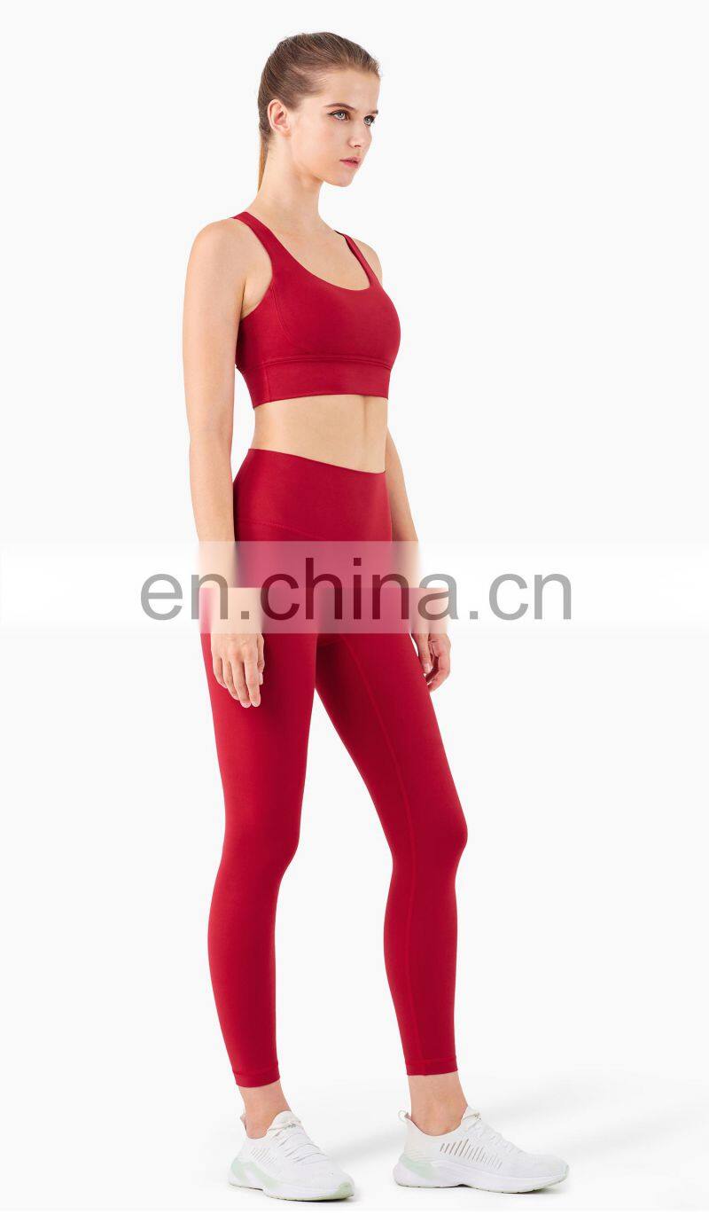 Spot Stock Christmas Red Two Pcs Yoga Set OEM Women Workout Sets