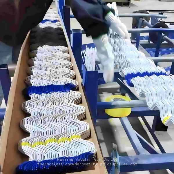 3 greenhouse zigzag wire production(1)(1)