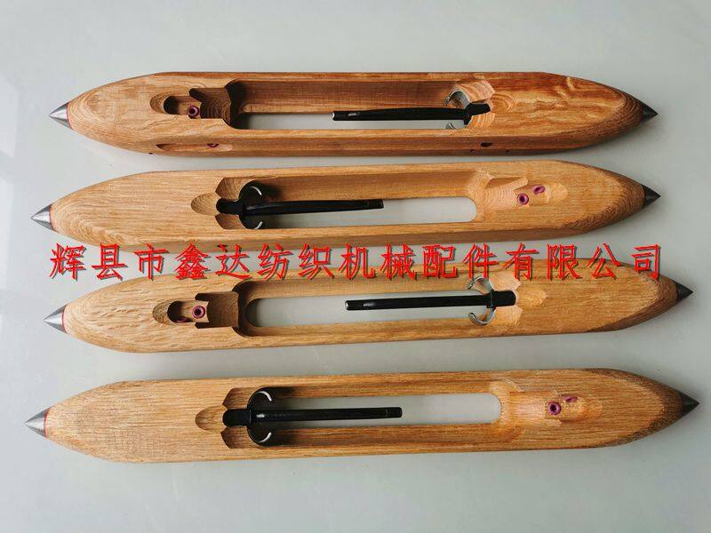 Hand woven loom with pulley and wooden shuttle