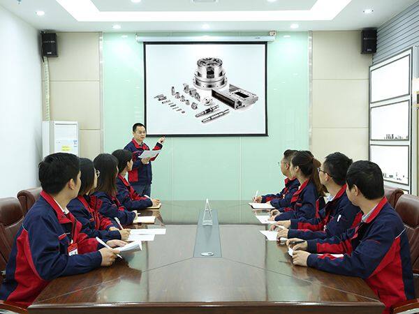 Dongguan YIZE MOULD Co.,LTD company overview - view 2