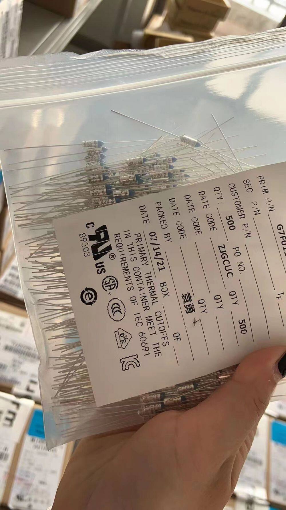 G7F01110C breathing machine thermal fuses