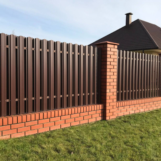 Different Types of Fences for Yards.png