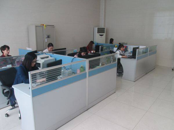 Shenzhen City Liangze Glass Co., Ltd. company overview - view 3