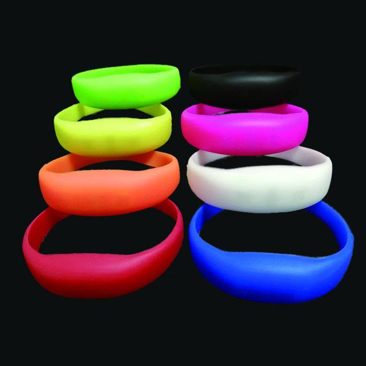 Wedding Decoration Custom LOGO Light up Glow Silicone Wristband Sound Activated LED Bracelet