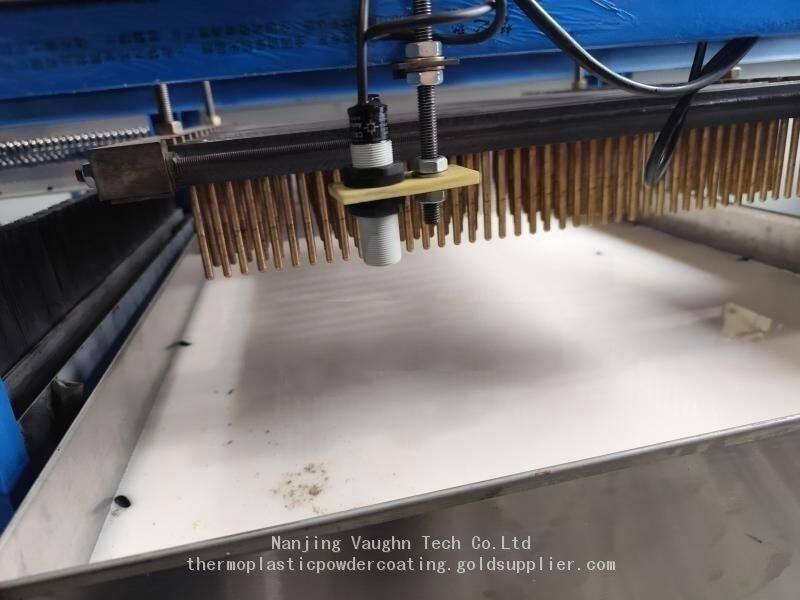 Разнообразные применения и надежный производительность: Полностью автоматическая машина для окунания в ПВХ формы для множества