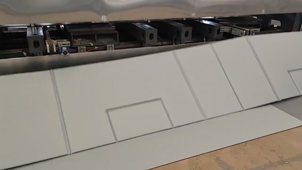 围板箱焊接机全自动09