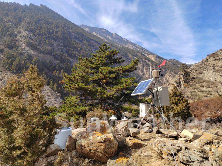 贺兰山自然保护区景区气象观测站1_副本