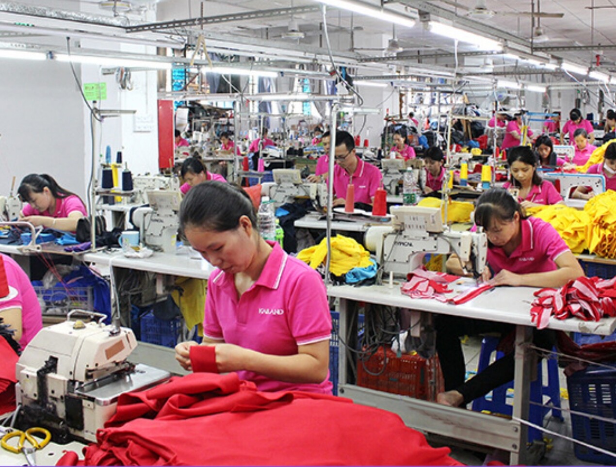 Shenzhen Gold White-Collar Garments Co., Ltd. company overview - view 2