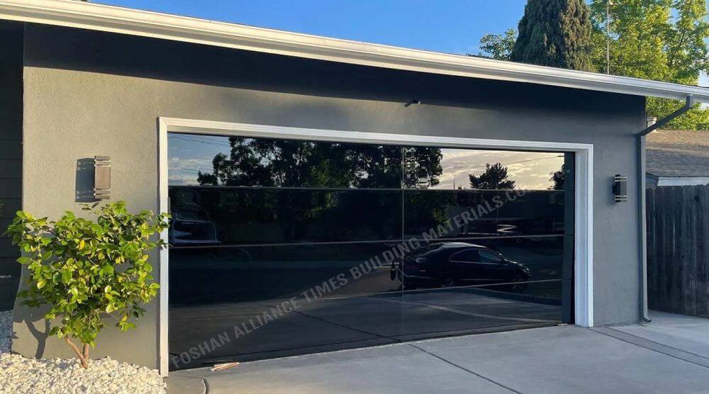 Frameless Glass Panels