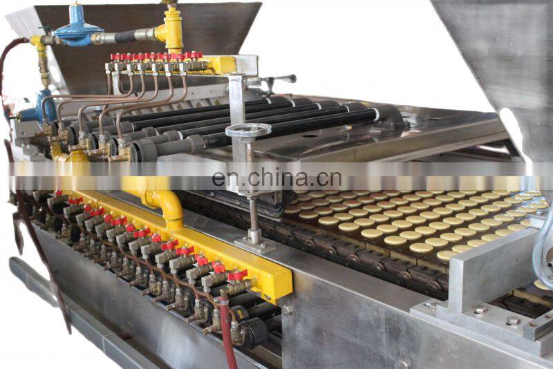 Automatic pancake dorayaki cake making machine