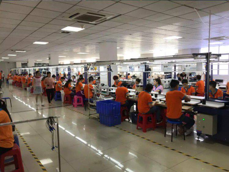 Bluetooth 5.0 True Wireless Earbuds with Charging Case Waterproof Earbuds Lightweight TWS Headphones