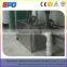 Oil and water separation device in the kitchen