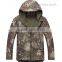 Man Waterproof Camping Camo Softshell Jacket