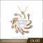 OUXI 2016 wholesale price fashion design 18k gold plated sun flower charm baroque pearl necklace 11487