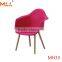 Plastic shell chair with wood legs leisure chair