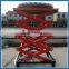 Revolving stage hydraulic scissor lift stage