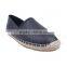 Hot selling casual style woman flat feet canvas shoes