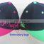 Simple design blank snapback cap with nylon mesh wholesales
