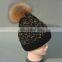 China Supplier Knitted Kids Caps with Raccoon Fur Pompoms Fleeces Hats