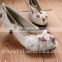 The little white bridesmaid shoes with a low heel and a high heel for the bride's shoes WS028